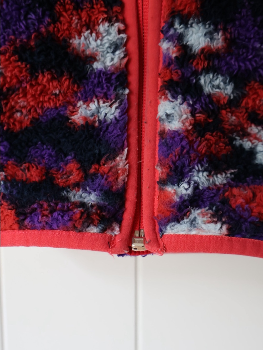 The North Face Campshire Baby Colorful Fleece Teddy Jacket - Red, Purple, Black - Picture 4 of 10